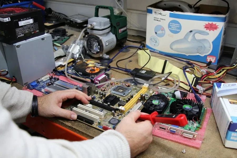 Reparaciones ordenadores y portátiles